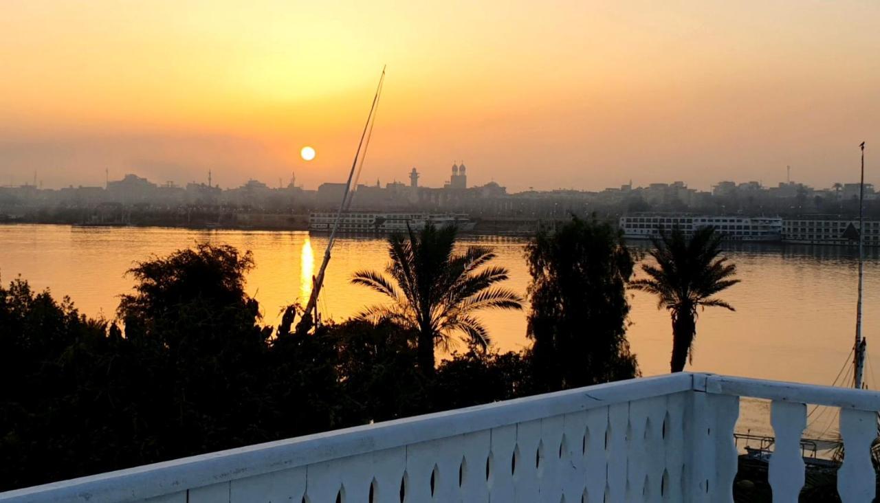 Luxor Guest House ภายนอก รูปภาพ